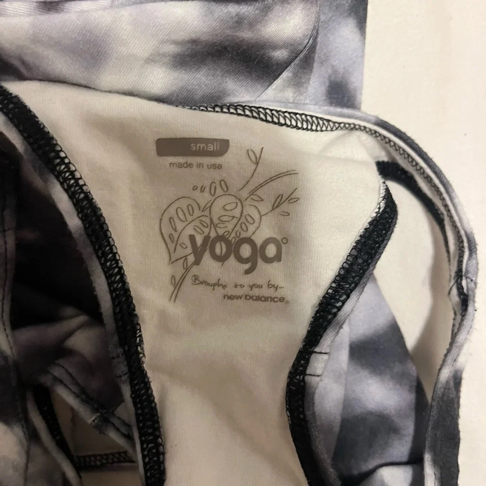 New Balance Yoga tie dye workout tank - Picture 3 of 3